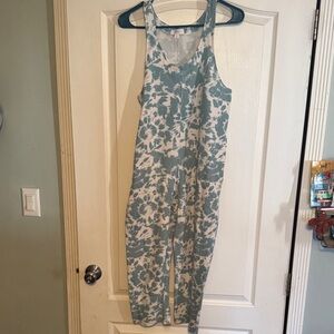 Colsie Blue and White Tie-Dye Top